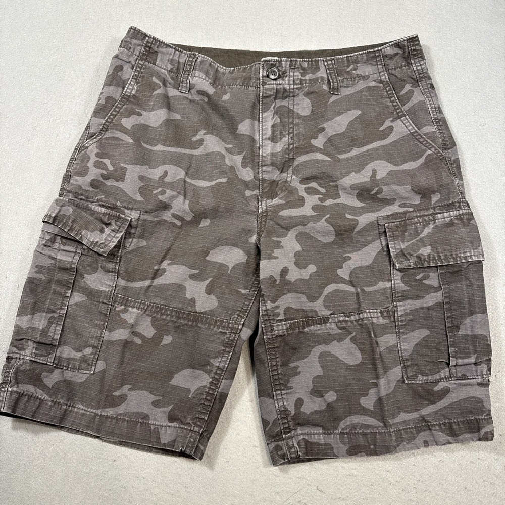 OLD NAVY Camo Cargo Shorts Men 36 GRAY Camouflage High Rise Pockets Fishing